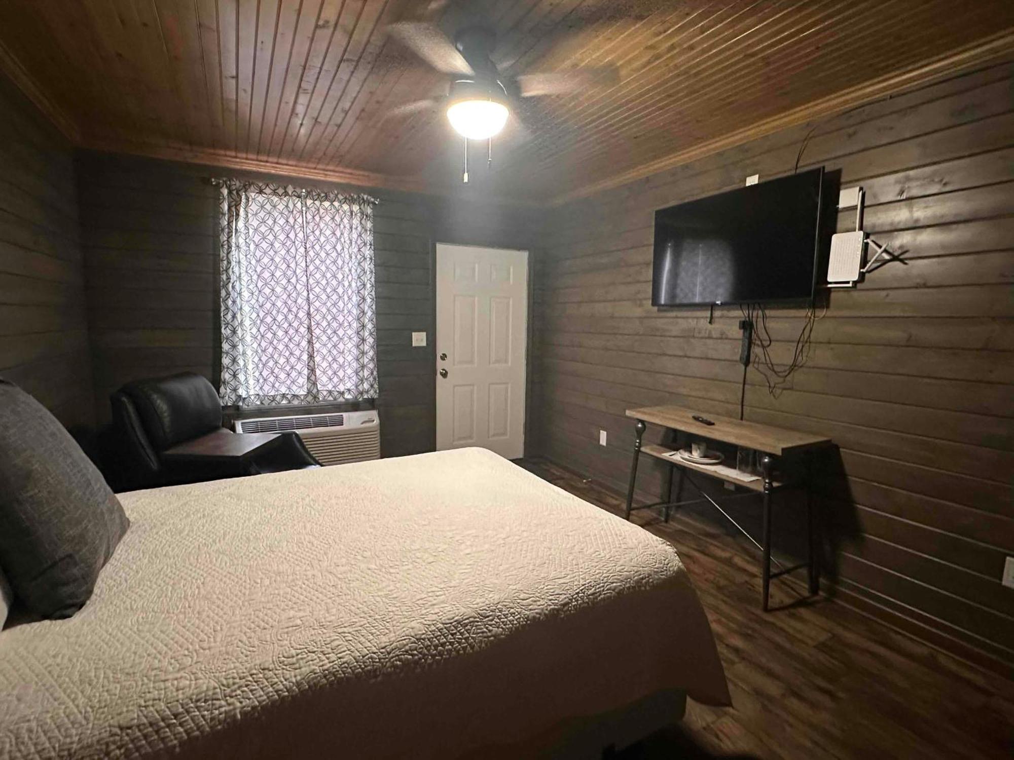 Turn On Inn Lake Village Zimmer foto